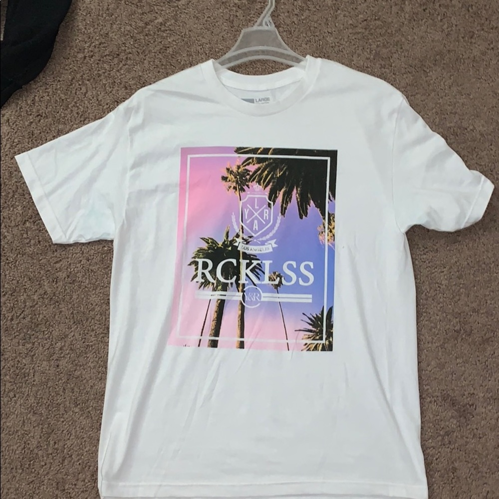 Young and reckless tee